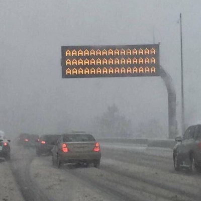 �����