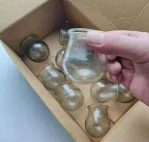 �����
